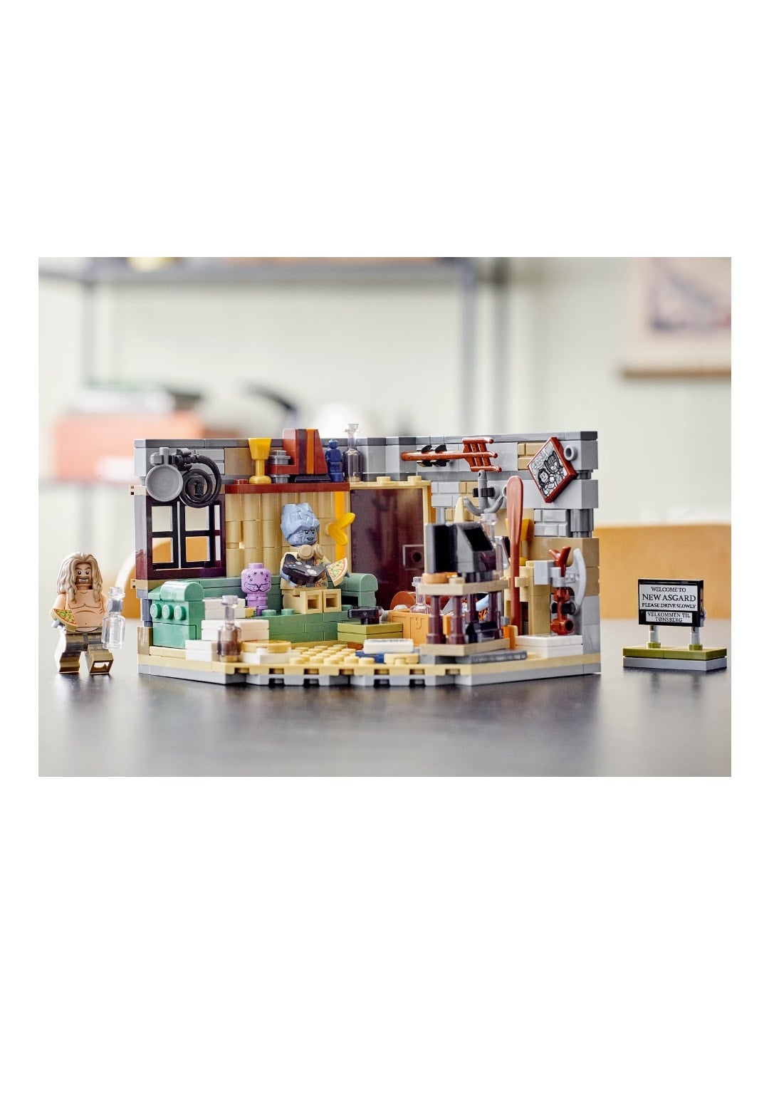 LEGO® 76200 Marvel Bro Thor's New Asgard | Brickfreak.store