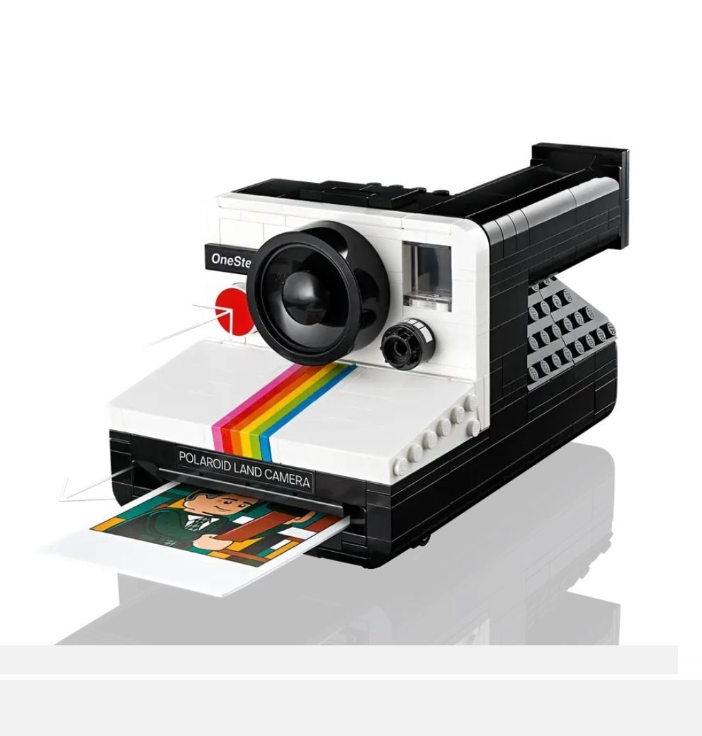 LEGO® 21345 Ideas Polaroid OneStep SX-70 Camera | Brickfreak.store